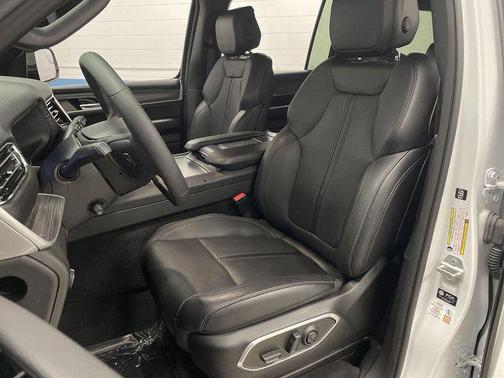 2023 Jeep Wagoneer Series III 4x4