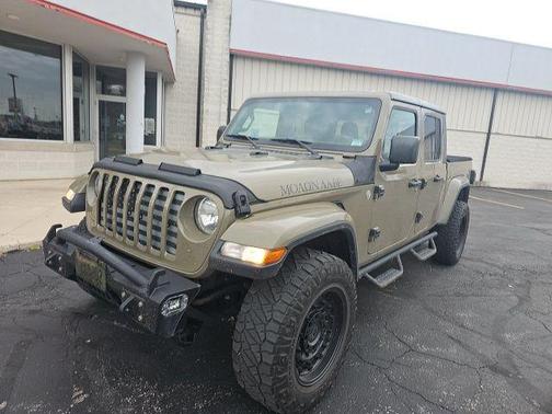 2020 Jeep Gladiator Sport S