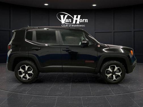 2022 Jeep Renegade Trailhawk
