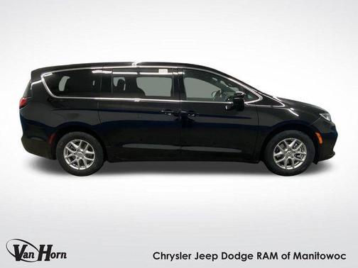 2025 Chrysler Pacifica L