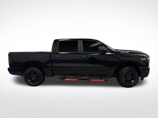 2025 RAM 1500 Warlock Crew Cab 4x4 5'7' Box