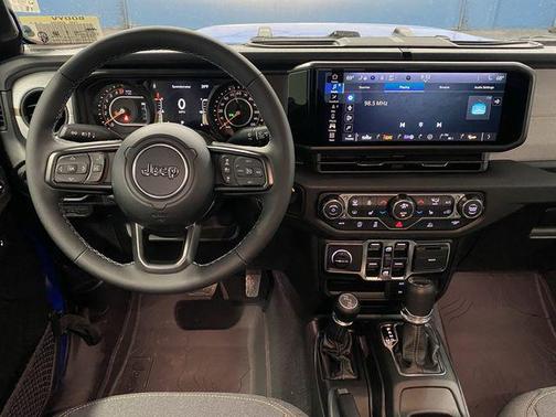 2026 Jeep Gladiator Sport S