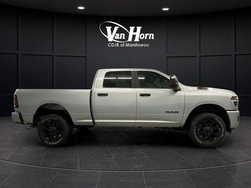 2026 RAM 2500 Big Horn Crew Cab 4x4 6'4' Box