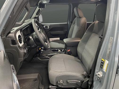 2026 Jeep Gladiator Willys