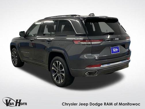 2022 Jeep Grand Cherokee Overland