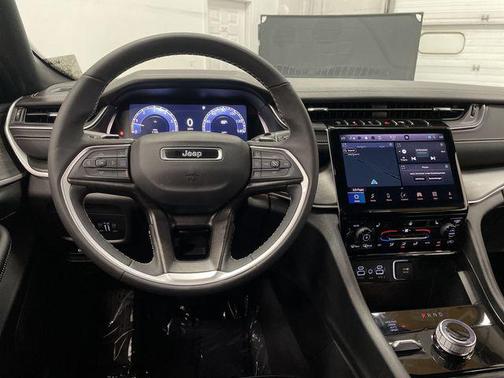 2024 Jeep Grand Cherokee Limited X