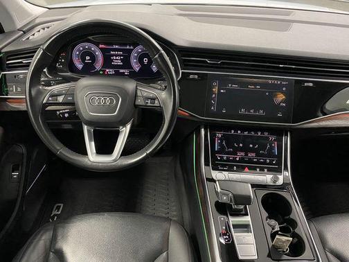 2020 Audi Q7 55 Prestige