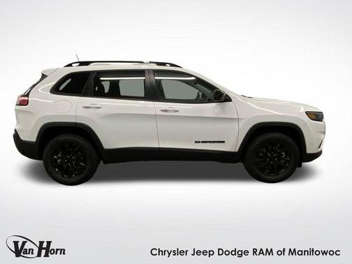 2023 Jeep Cherokee Altitude