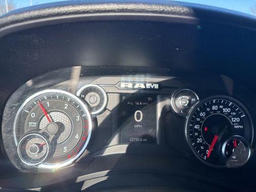 2022 RAM 2500 Big Horn Crew Cab 4x4 6'4' Box