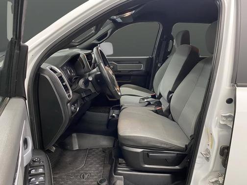 2022 RAM 2500 Big Horn Crew Cab 4x4 6'4' Box