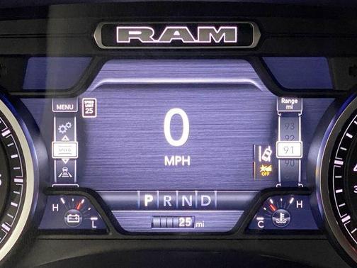 2025 RAM 2500 Big Horn Crew Cab 4x4 6'4' Box