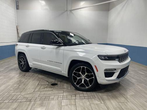 2022 Jeep Grand Cherokee 4xe Summit Reserve