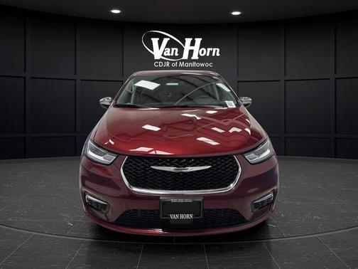 2023 Chrysler Pacifica Hybrid Limited