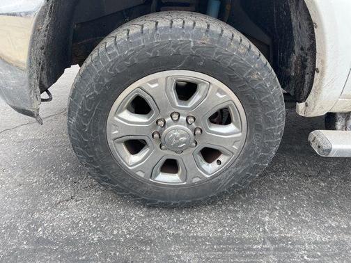 2018 RAM 2500 Big Horn Crew Cab 4x4 6'4' Box