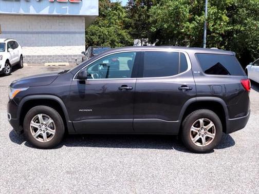 2017 GMC Acadia SLE-1