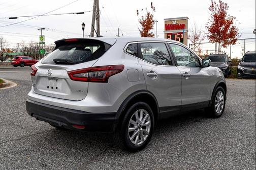2021 Nissan Rogue Sport S