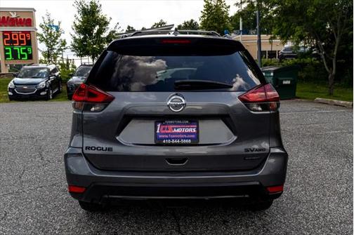 2018 Nissan Rogue SV