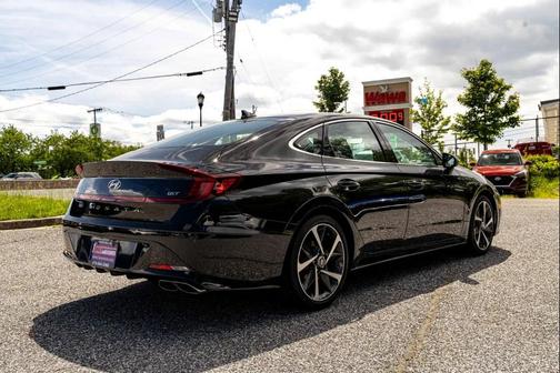2022 Hyundai SONATA SEL Plus