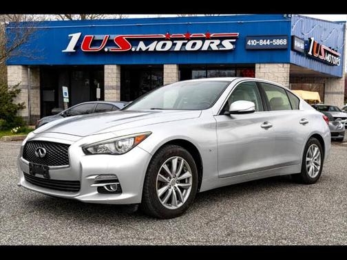 2015 INFINITI Q50 Premium