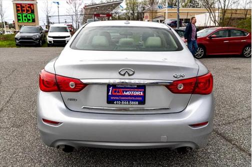 2015 INFINITI Q50 Premium
