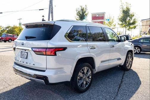 2024 Toyota Sequoia Capstone