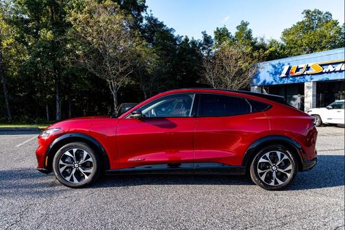 2021 Ford Mustang Mach-E Premium