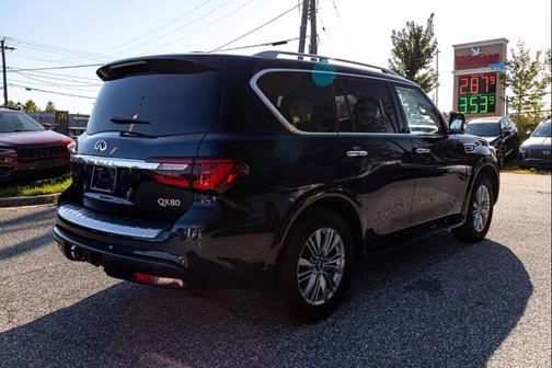 2019 INFINITI QX80 Luxe