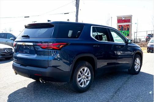 2022 Chevrolet Traverse LS