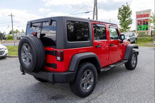 Firecracker Red Clearcoat 2016 Jeep Wrangler Unlimited Sport