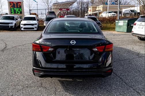 2021 Nissan Altima S FWD