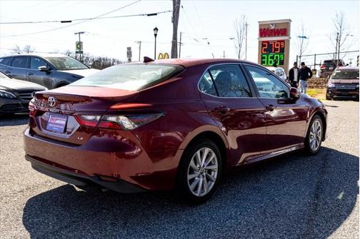 2022 Toyota Camry LE