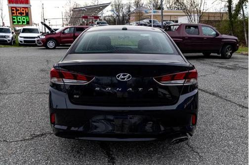 2018 Hyundai SONATA SE