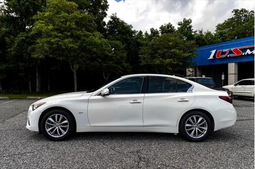 2018 INFINITI Q50 Base