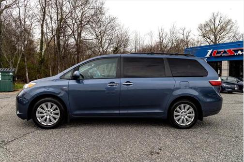 2017 Toyota Sienna Limited Premium