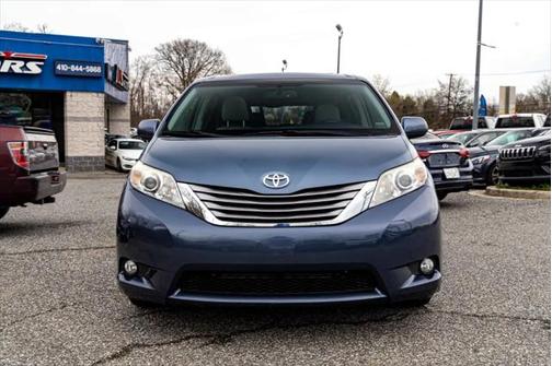 2017 Toyota Sienna Limited Premium