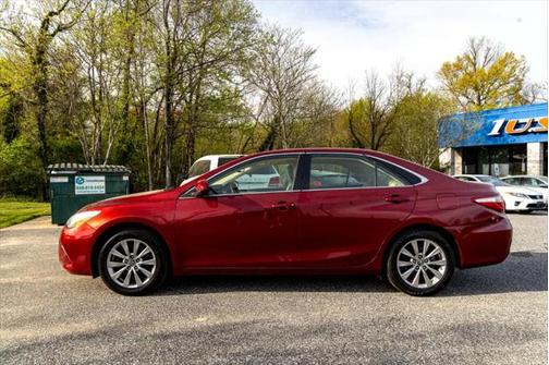 2016 Toyota Camry XLE