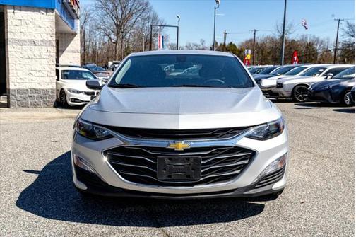 2022 Chevrolet Malibu FWD LT