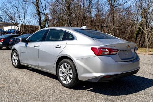 2022 Chevrolet Malibu FWD LT