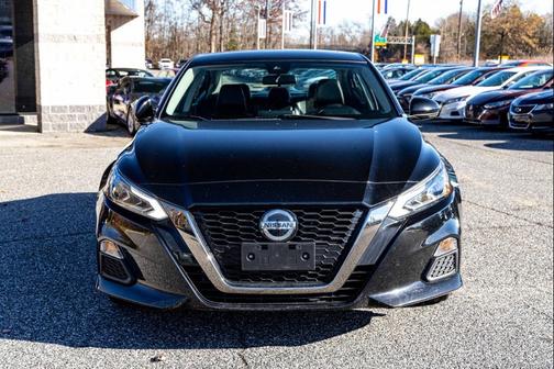 2021 Nissan Altima SR FWD