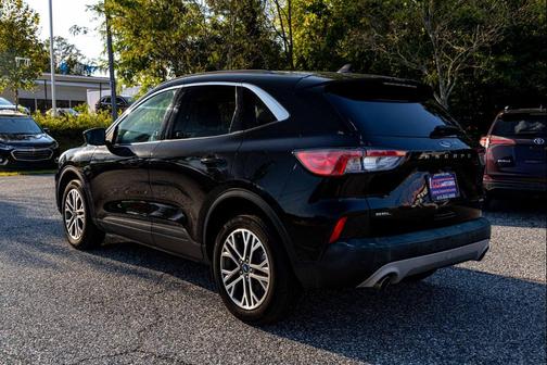 2021 Ford Escape SEL