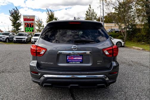 2020 Nissan Pathfinder SL 4WD