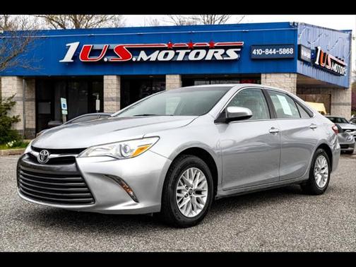 2016 Toyota Camry SE w/Special Edition Pkg