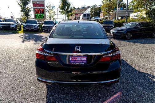 2017 Honda Accord EX w/Honda Sensing