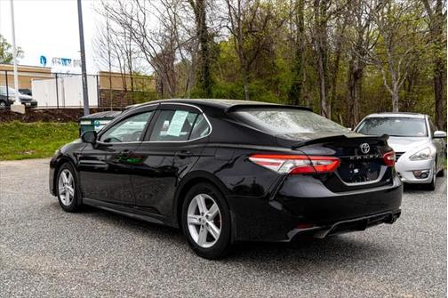 2018 Toyota Camry XLE