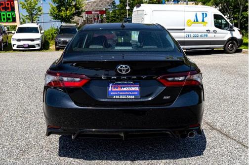 2022 Toyota Camry SE