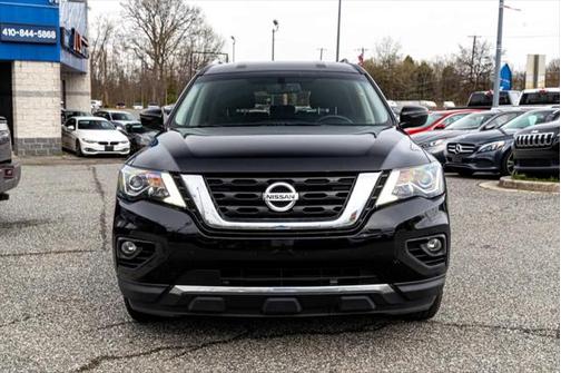 2019 Nissan Pathfinder SV