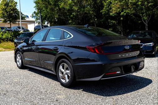 2023 Hyundai SONATA SE