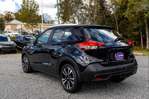 2020 Nissan Kicks SV