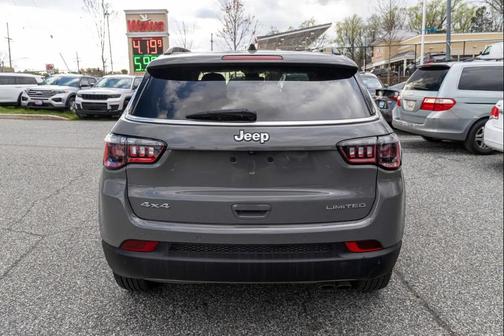 Sting-Gray Clearcoat 2021 Jeep Compass Limited