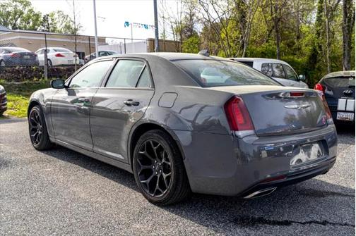 2019 Chrysler 300 S